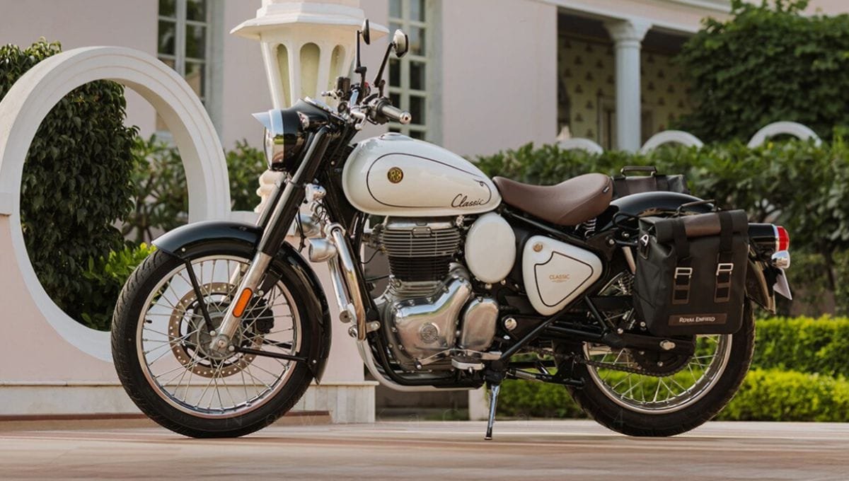 Royal Enfield Classic 350 Signature White